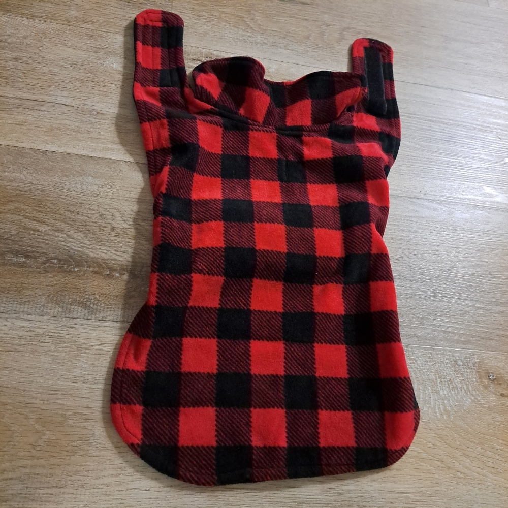 Follow Me Red and Black Plaid Dog Coat Size Medium NWT